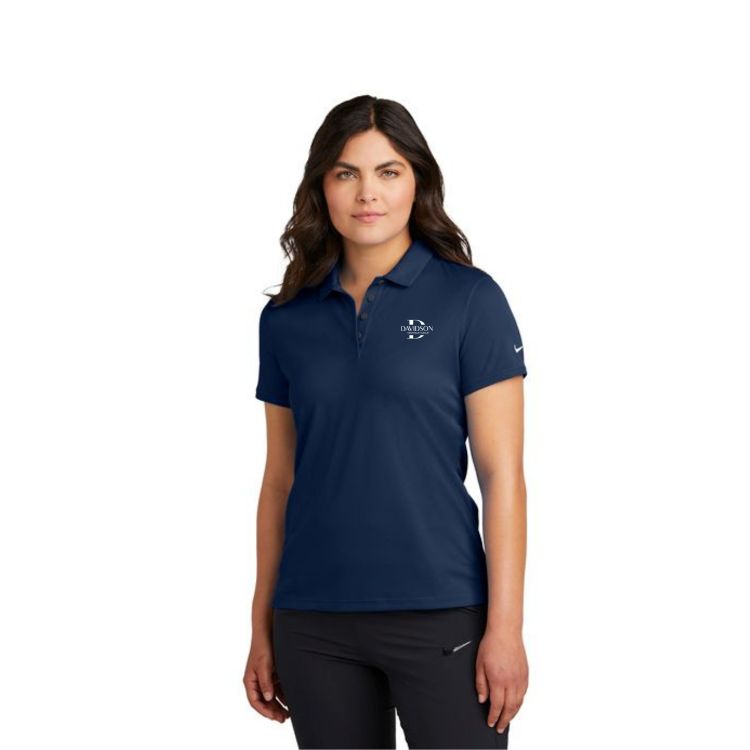 Nike Women's Victory Solid Polo